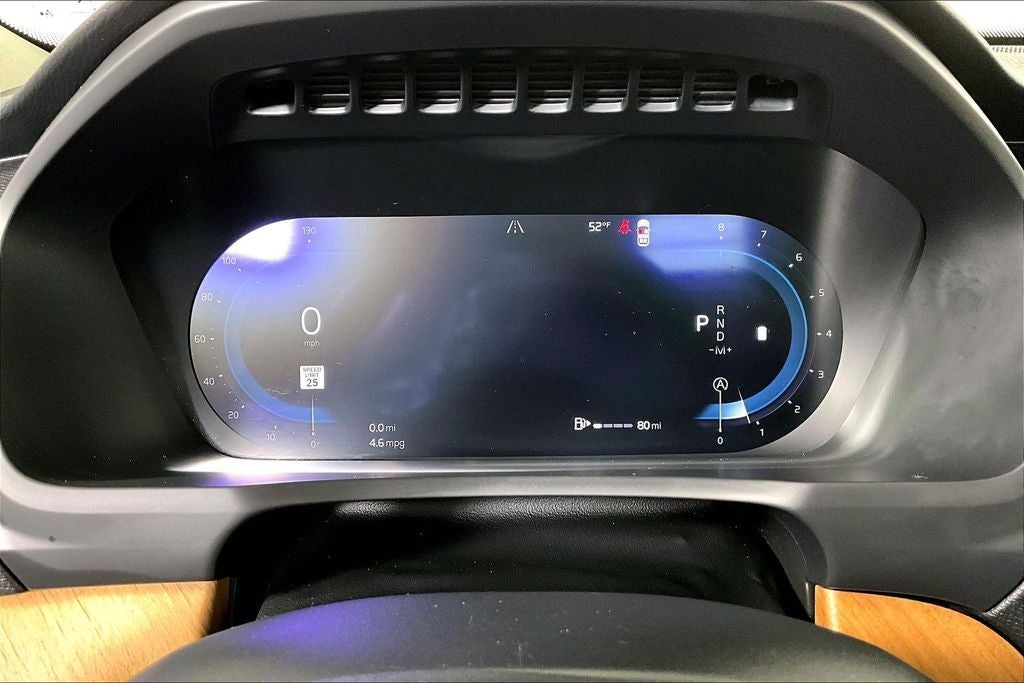 2024 Volvo XC90 B6 Plus Bright Theme