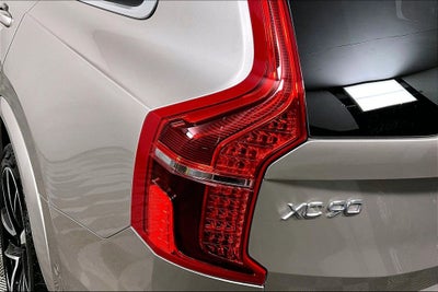 2024 Volvo XC90 B6 Plus Bright Theme