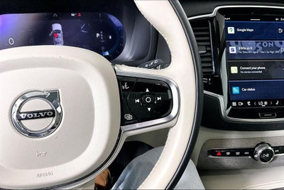 2024 Volvo XC90 B6 Plus Bright Theme
