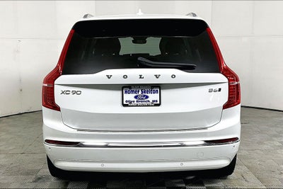 2024 Volvo XC90 B6 Plus Bright Theme