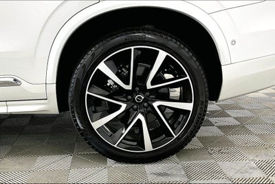2024 Volvo XC90 B6 Plus Bright Theme