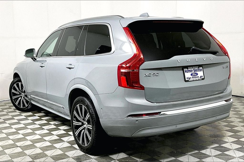 2024 Volvo XC90 B6 Plus Bright Theme