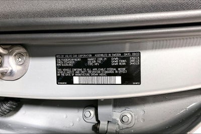 2024 Volvo XC90 B6 Plus Bright Theme