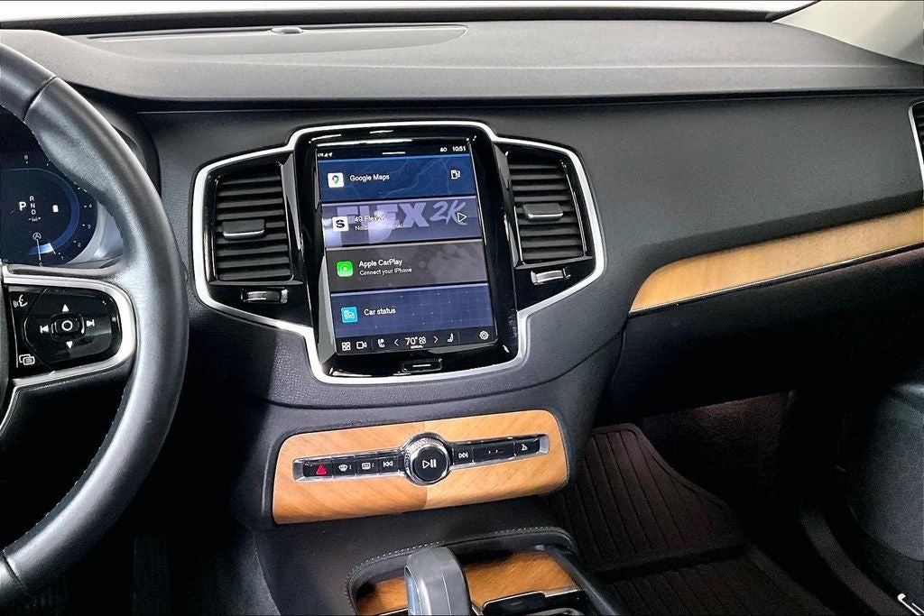 2024 Volvo XC90 B6 Plus Bright Theme