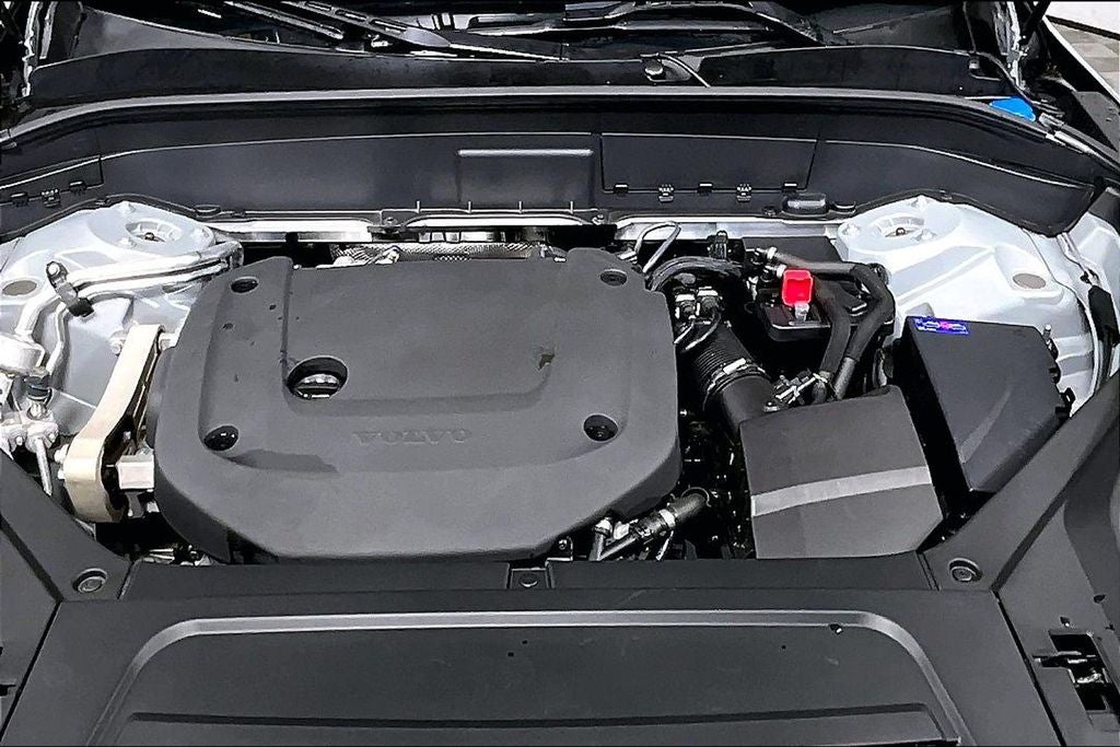 2024 Volvo XC90 B6 Plus Bright Theme