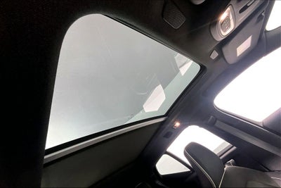 2022 Volvo XC40 R-Design
