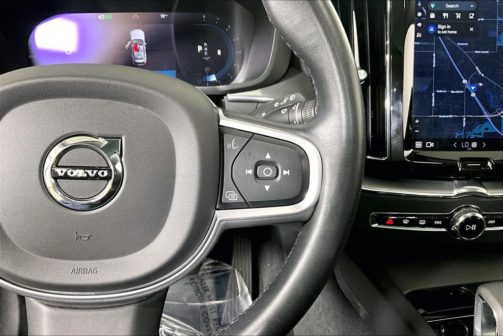 2022 Volvo XC60 B5 Momentum