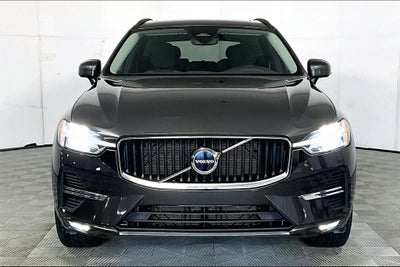 2022 Volvo XC60 B5 Momentum