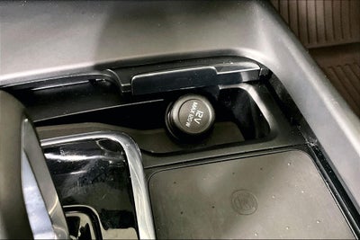 2022 Volvo XC60 B5 Momentum