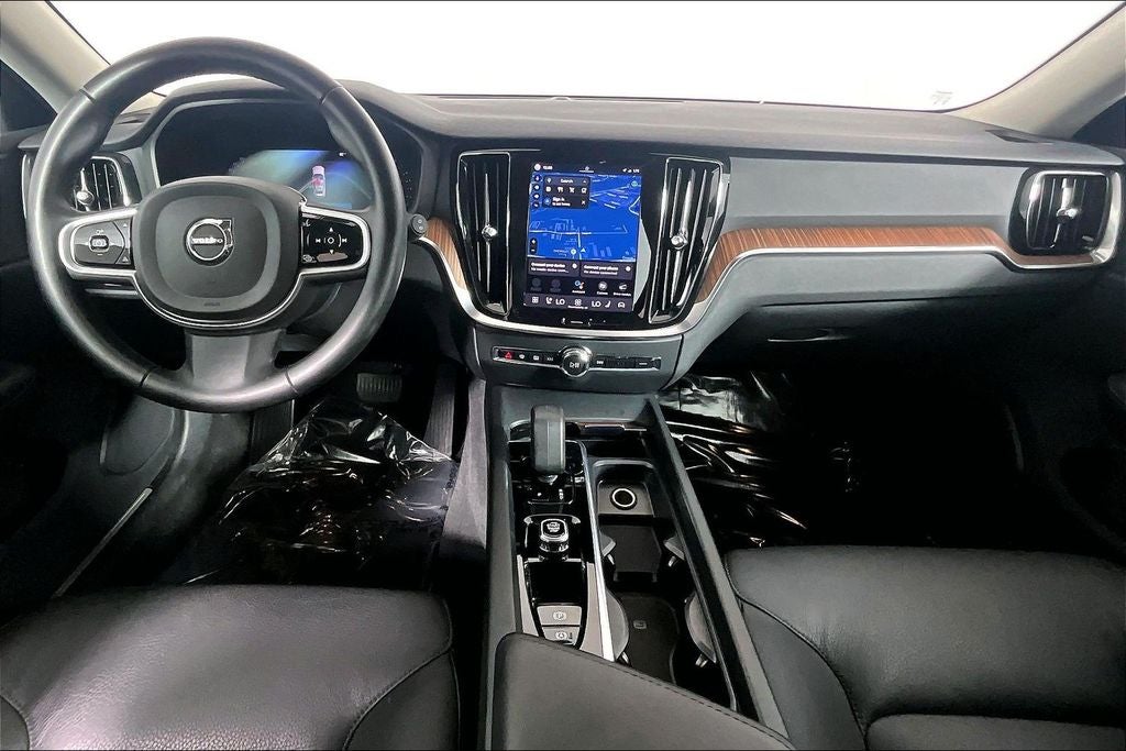 2025 Volvo V60 Cross Country Plus - Photo 15