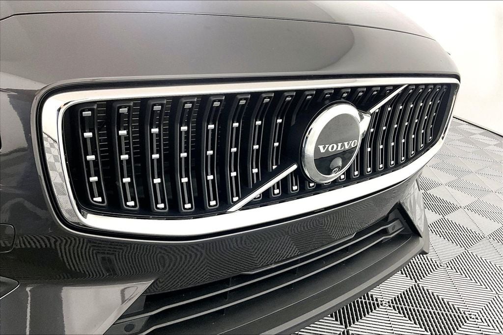 2025 Volvo V60 Cross Country Plus - Photo 30