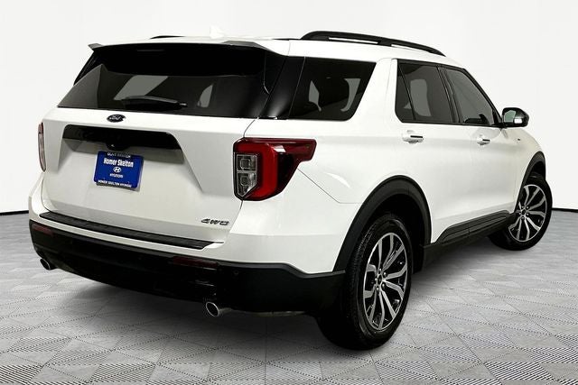 2023 Ford Explorer ST-Line