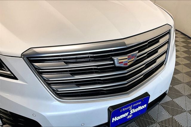 2017 Cadillac XT5 Premium Luxury