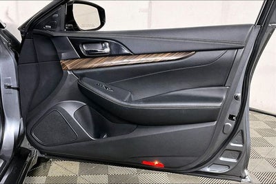 2018 Nissan Maxima Platinum