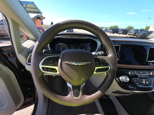 2017 Chrysler Pacifica Touring L