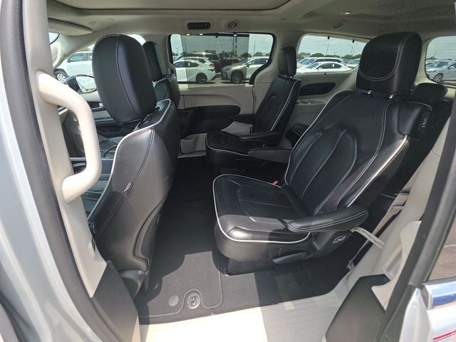 2024 Chrysler Pacifica Limited