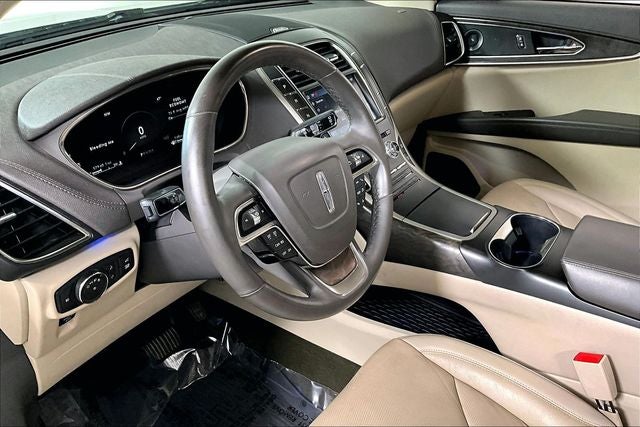 2020 Lincoln Nautilus Reserve