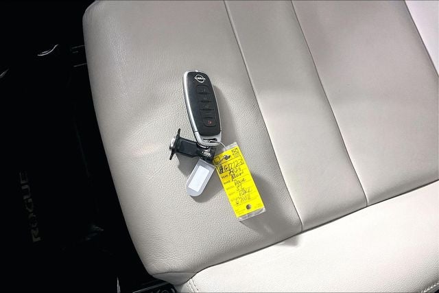 2024 Nissan Rogue SL