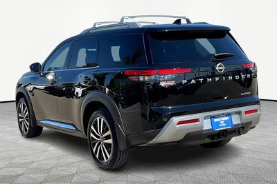2024 Nissan Pathfinder Platinum
