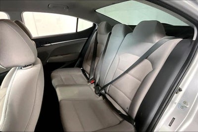 2019 Hyundai Elantra SE