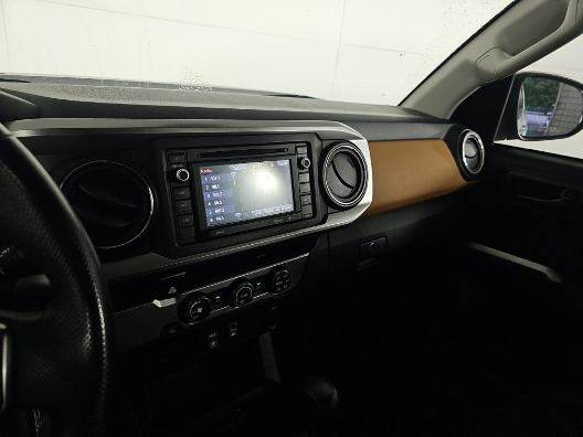 2019 Toyota Tacoma SR5 V6