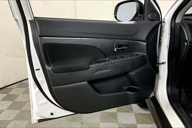 2019 Mitsubishi Outlander Sport 2.0 LE