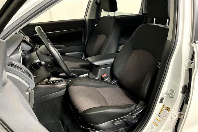 2019 Mitsubishi Outlander Sport 2.0 LE