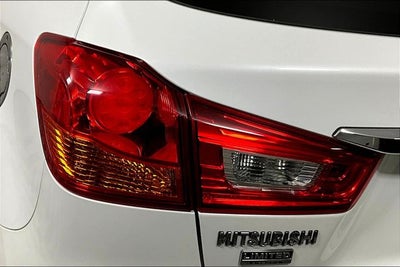 2019 Mitsubishi Outlander Sport 2.0 LE