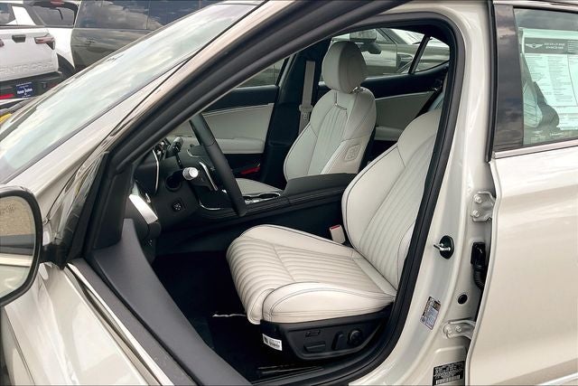 2025 Genesis G70 3.3T Sport Advanced