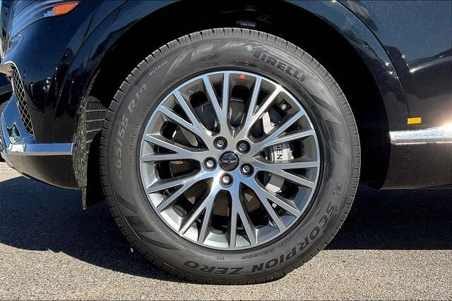 2025 Genesis GV80 2.5T