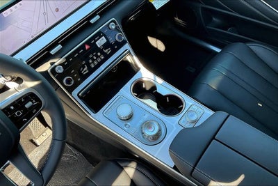 2025 Genesis GV80 2.5T