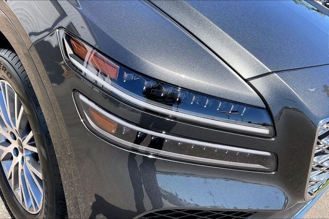 2025 Genesis GV80 2.5T