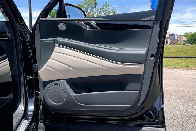 2025 Genesis GV80 2.5T