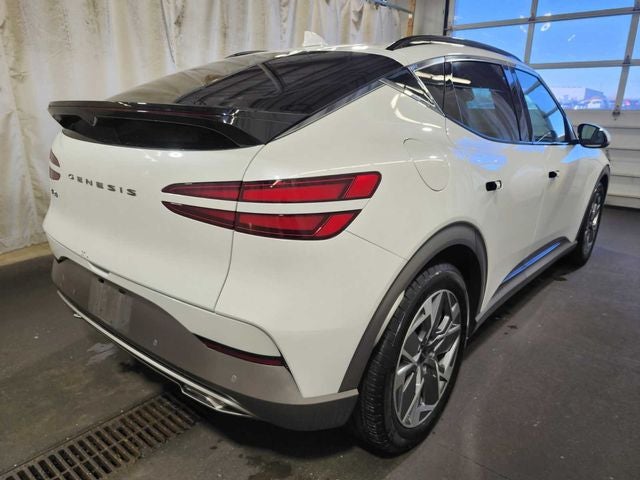 2024 Genesis GV60 Standard
