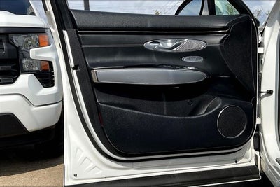 2023 Genesis GV70 2.5T