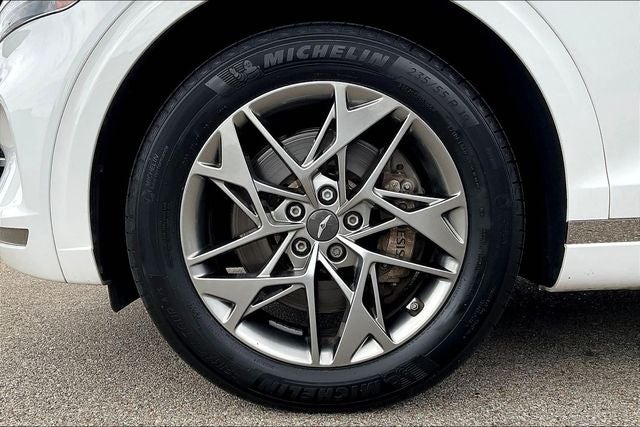 2023 Genesis GV70 2.5T