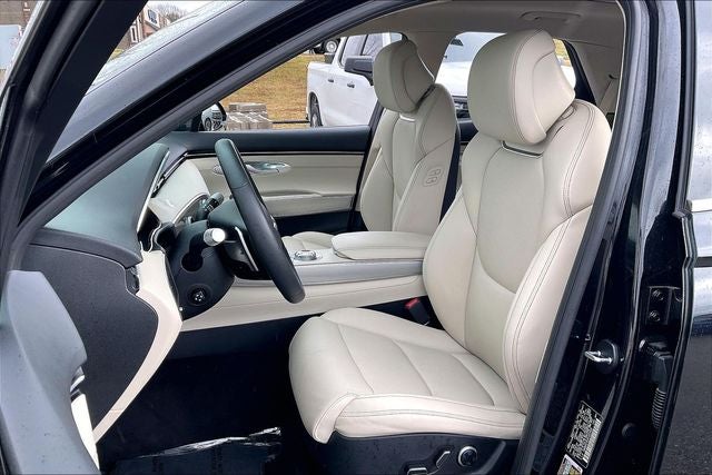 2025 Genesis GV70 2.5T Select