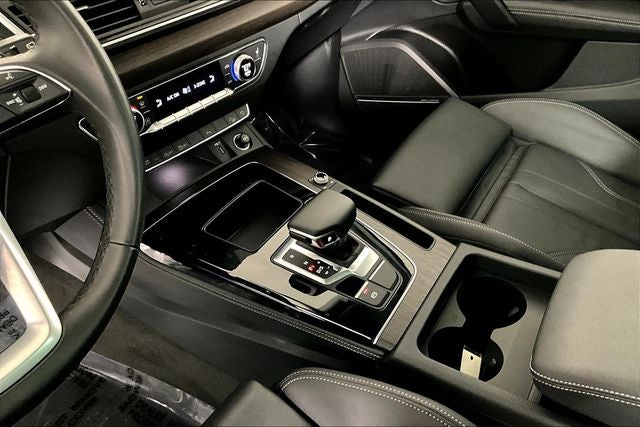 2024 Audi Q5 45 S line Premium quattro