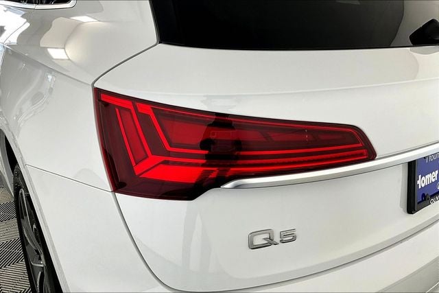 2024 Audi Q5 45 S line Premium quattro