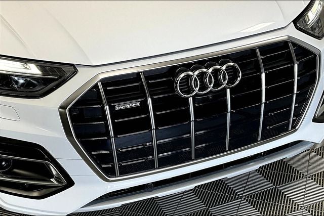 2024 Audi Q5 45 S line Premium quattro