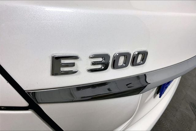 2018 Mercedes-Benz E 300 E 300