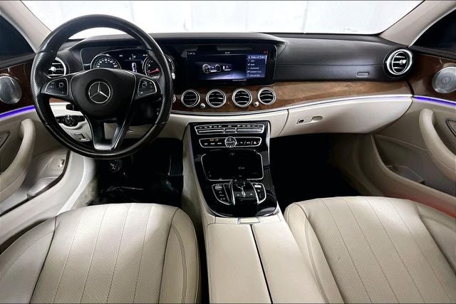 2018 Mercedes-Benz E 300 E 300