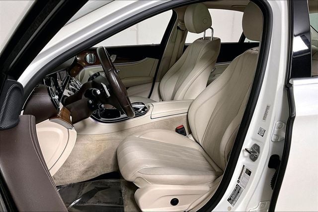 2018 Mercedes-Benz E 300 E 300