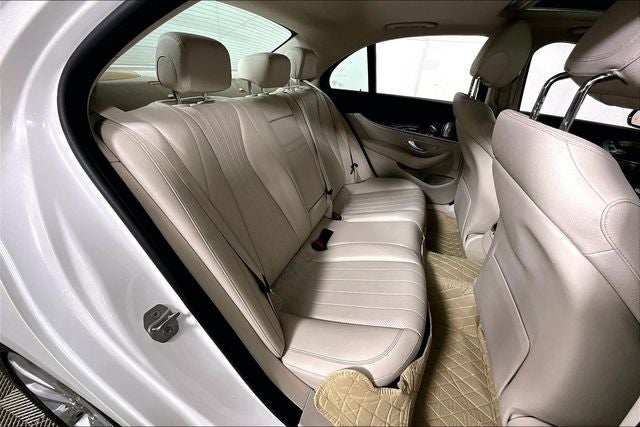 2018 Mercedes-Benz E 300 E 300