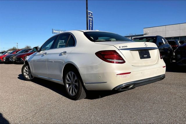 2018 Mercedes-Benz E 300 E 300