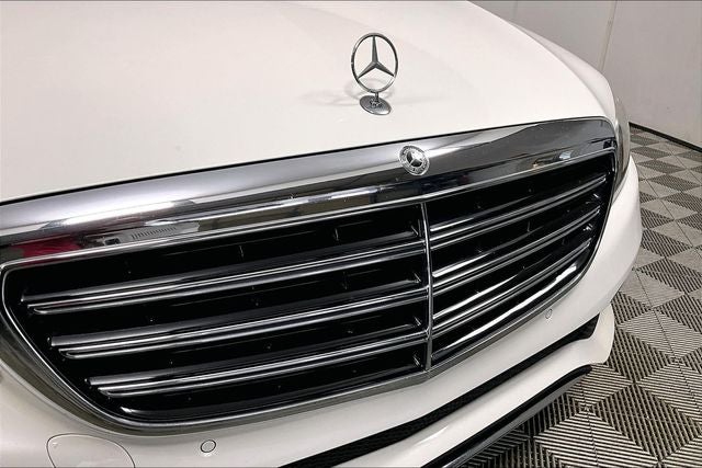 2018 Mercedes-Benz E 300 E 300