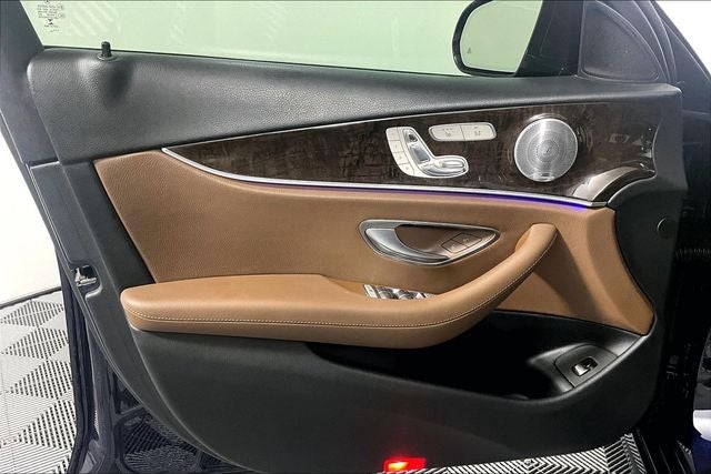 2017 Mercedes-Benz E 300 E 300