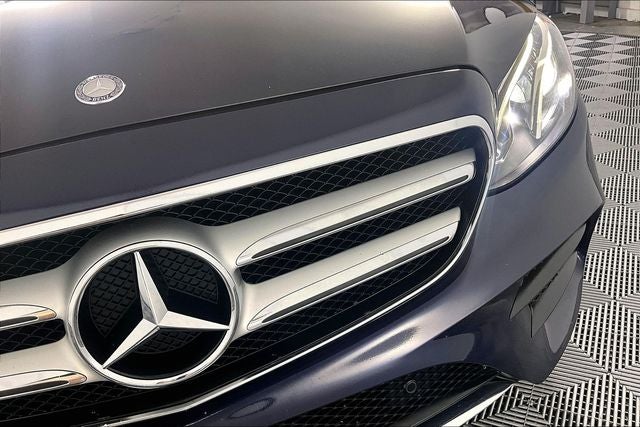 2017 Mercedes-Benz E 300 E 300