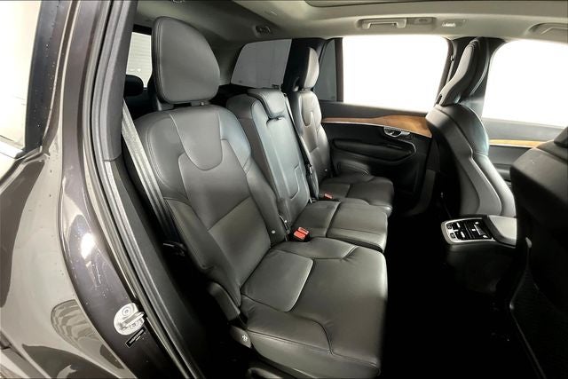 2024 Volvo XC90 B6 Plus Bright Theme