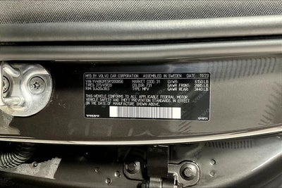 2024 Volvo XC90 B6 Plus Bright Theme